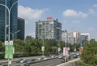 压电传感器和压力传感器