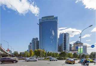 奉贤区注塑机吊装就位